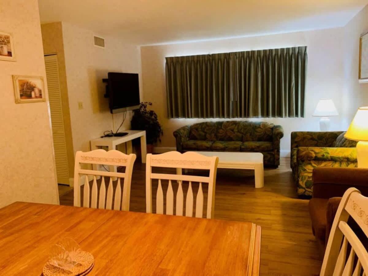 *Delightful Family Beach Retreat*Pool, Steps To The Sand*H32-3 Myrtle Beach Extérieur photo