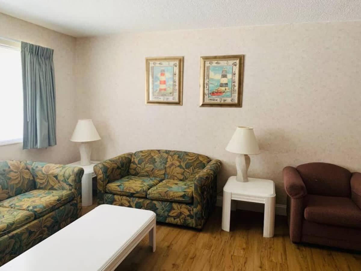 *Delightful Family Beach Retreat*Pool, Steps To The Sand*H32-3 Myrtle Beach Extérieur photo